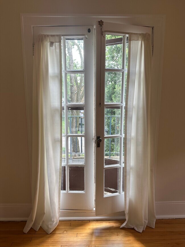 Foto del edificio - 4700 W Hutchinson St