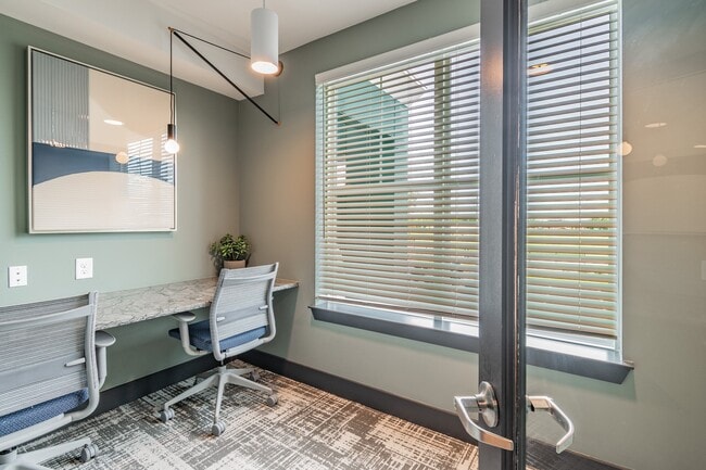 Thrive Luxury Apartments - Apartments in Davenport, FL | Apartments.com