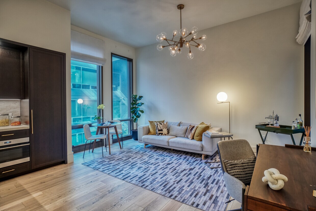 Living room, 11-ft high ceilings - 288 Pacific Ave