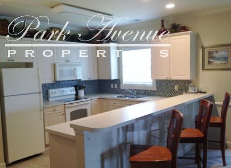 Foto del edificio - 4894 Luster Leaf Cir