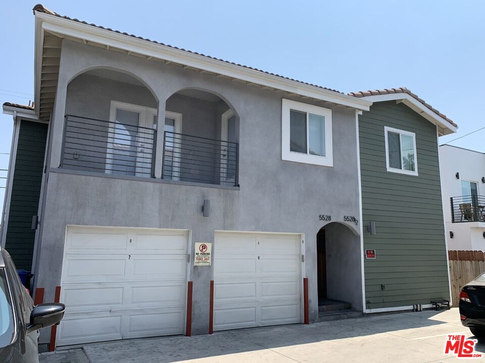 5526 Barton Ave, Los Angeles, CA 90038 Room for Rent in Los Angeles