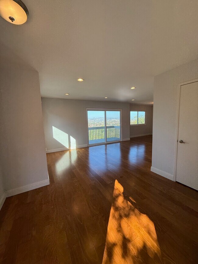 Building Photo - 4238 Vista Panorama Way