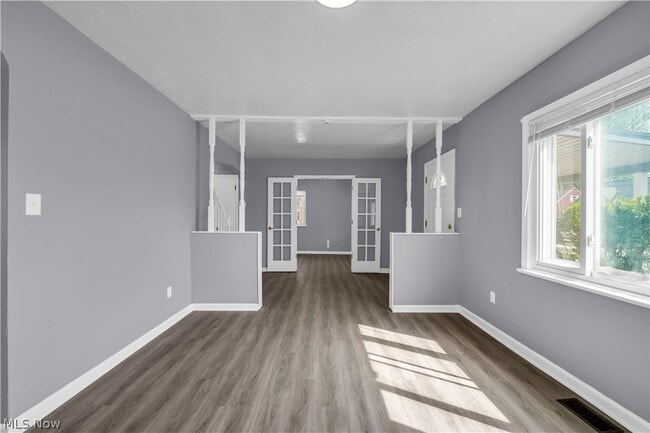 Foto del edificio - 4684 W 158th St
