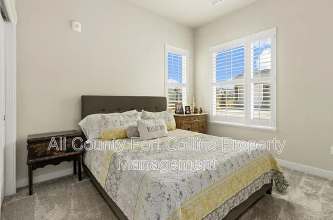 Foto del edificio - 4180 S Park Dr