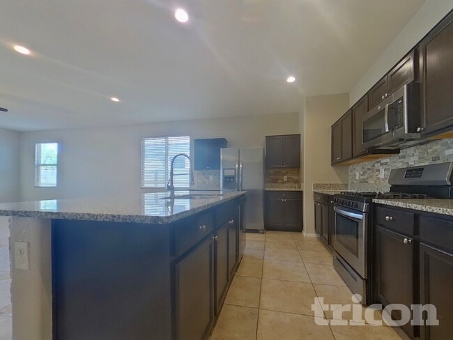 Building Photo - 3712 N 310th Ln