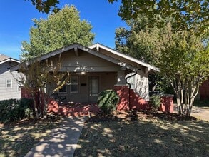 Building Photo - 1221 NW 42nd St