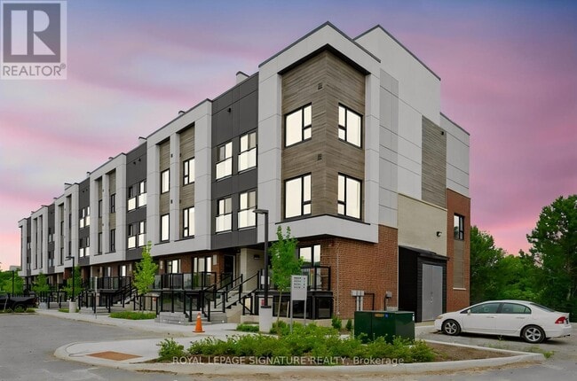 Building Photo - 16 Melbourne Ave