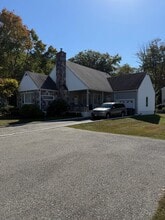 Building Photo - 5 Park St