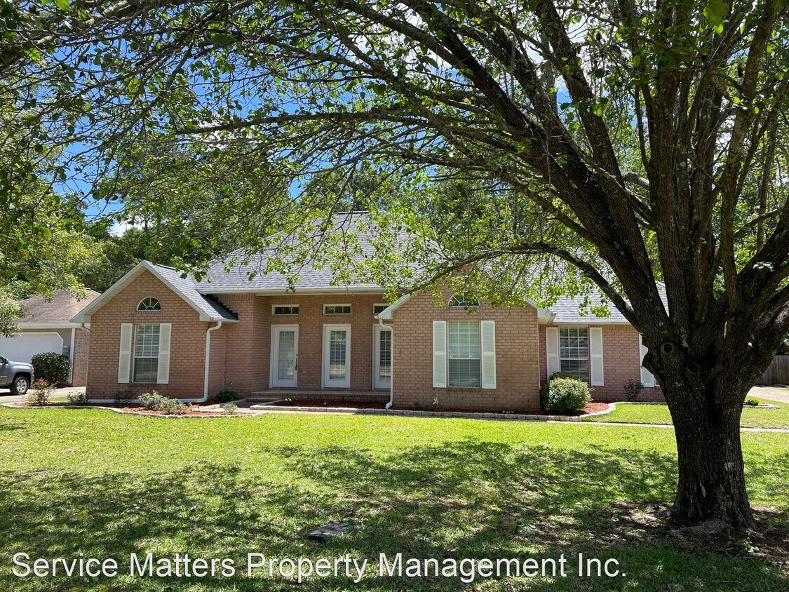 3 br, 2 bath House 3413 Argyle Drive House for Rent in Pace, FL