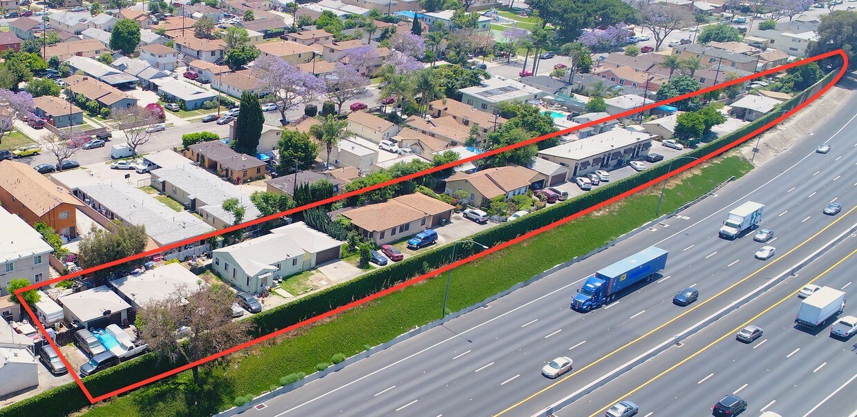 Primary Photo - 6516-6626 Selfland Ave