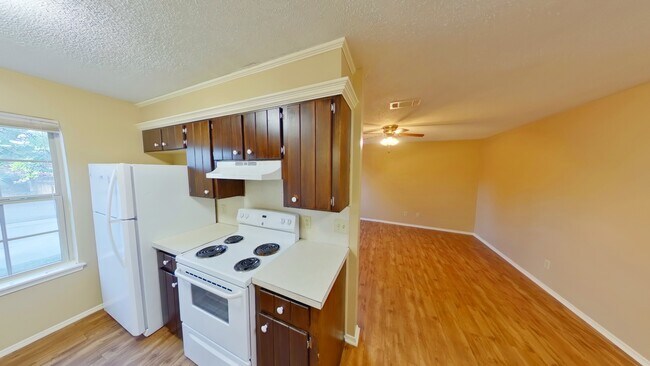 Foto del edificio - 805 W 38th St