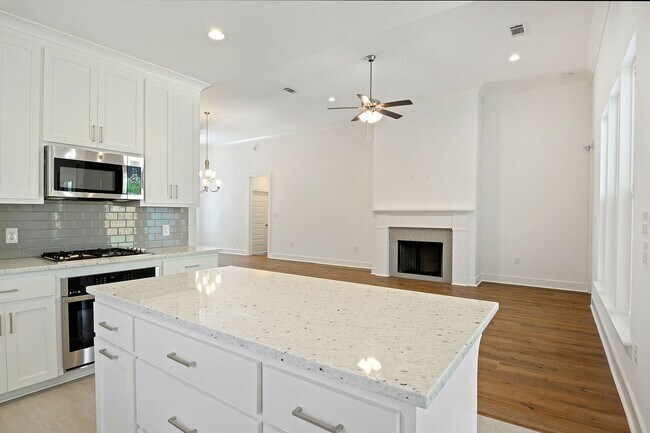 Foto del edificio - Beautiful 4 bedroom home in Ascension