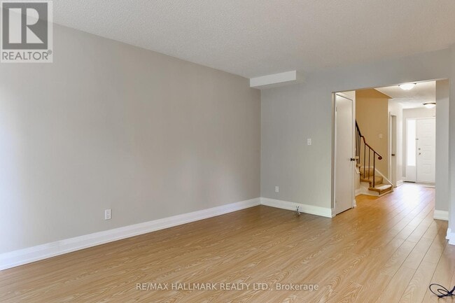 Building Photo - 5 Michael Dr