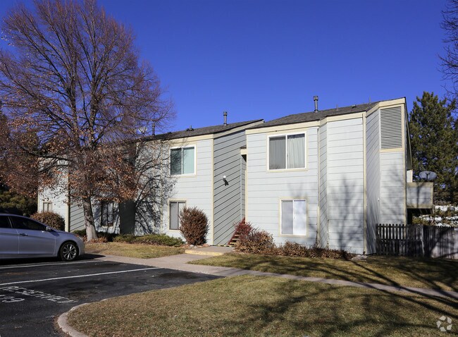 Buckingham Oaks Apartments Aurora, CO