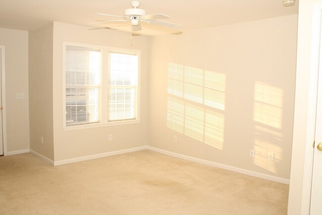 Foto del edificio - Morehead City Condo For Rent!