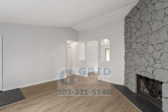 Building Photo - 19791 SW Santee Ct