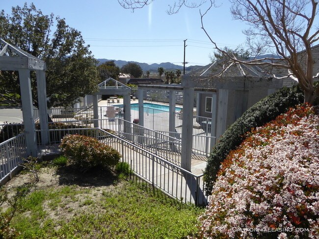 Foto del edificio - 18209 Sierra Hwy