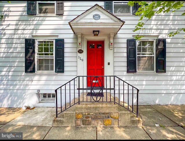 Foto del edificio - 119 W Maple Ave