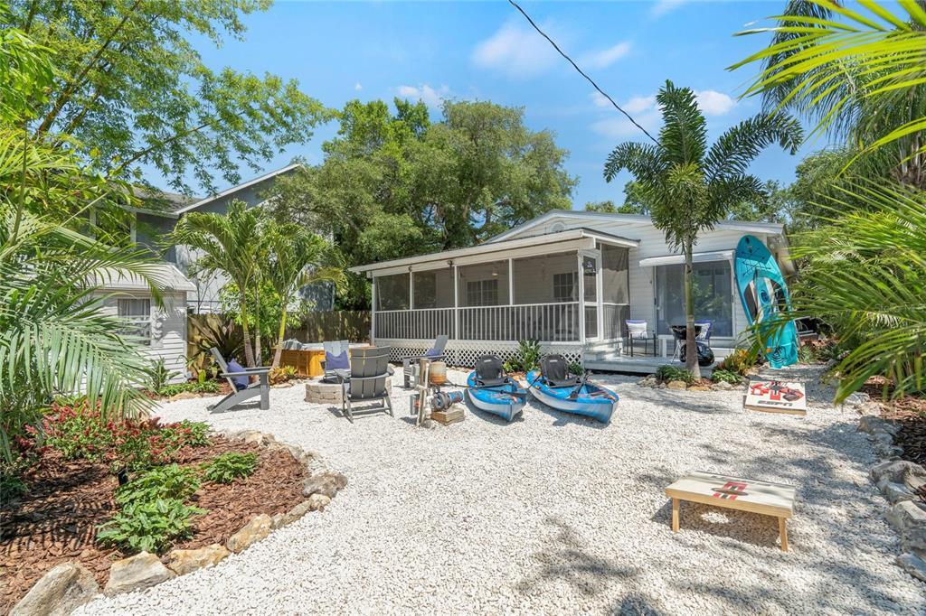 Foto principal - 513 Crystal Beach Ave