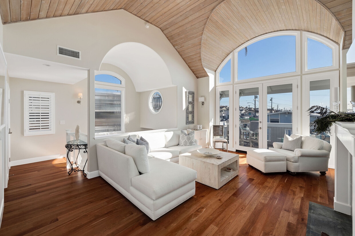 135 33rd St, Hermosa Beach, CA 90254 House Rental in Hermosa Beach