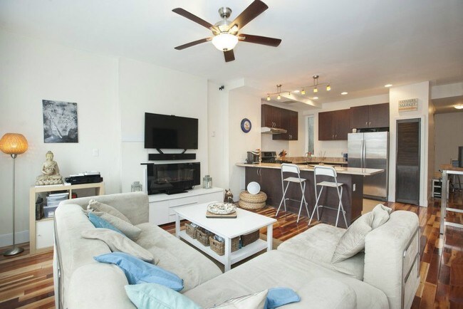 Foto del edificio - 36 W 128th St