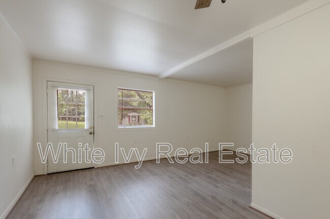 Foto del edificio - 712 Cline St
