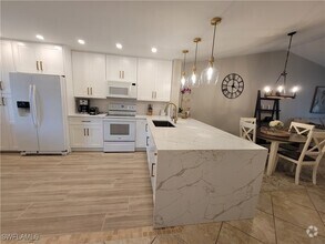 Building Photo - 7761 Jewel Ln
