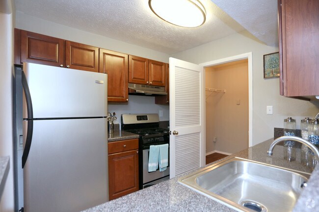 2HAB, 2BA - 1,128 ft² - Princeton Place Apartments