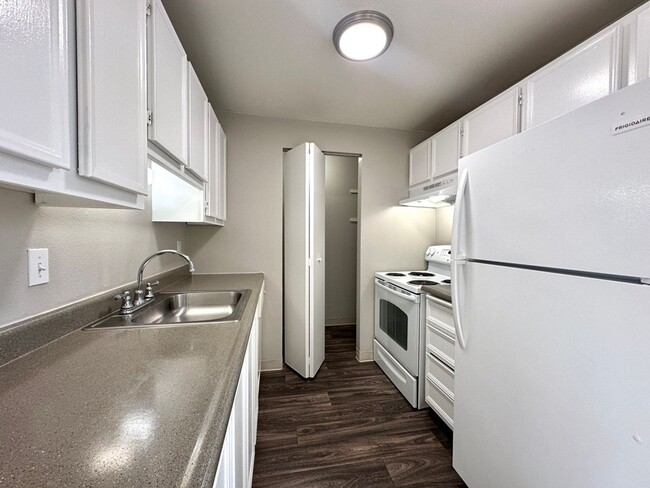 Interior Photo - West on Murray Apartments