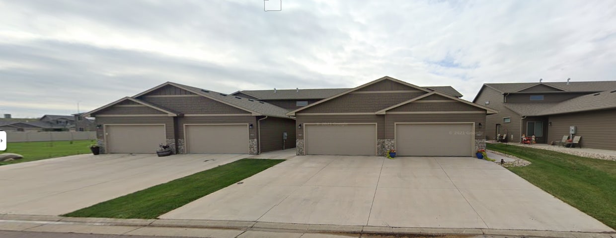 Primary Photo - 5819 S Bounty Pl