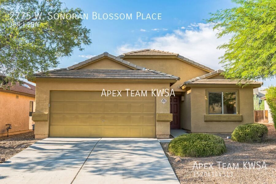 Foto principal - $1,995 Beautiful Home in Sonoran Blossom N...