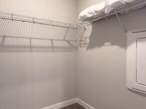 Interior Photo - The Landing at Legends