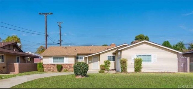 Primary Photo - 1047 Blakely Ct