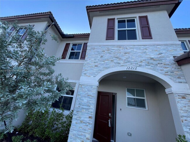 Foto del edificio - 12212 NW 23rd Path