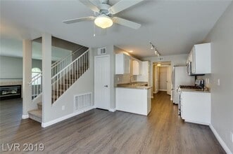 Building Photo - 505 Satin Saddle Pl