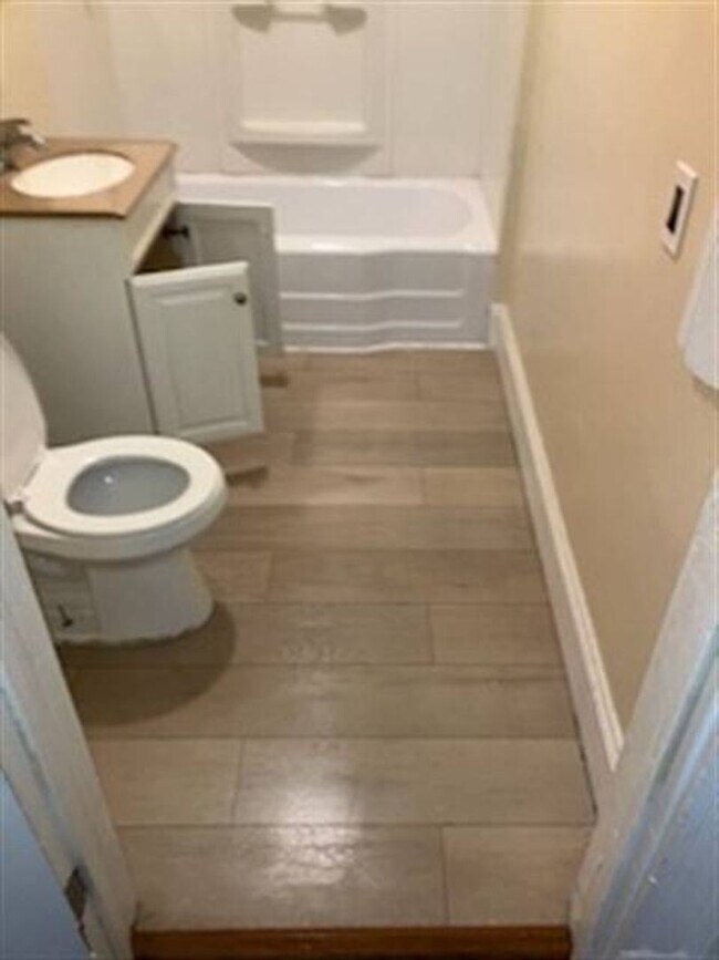 Foto del edificio - 2250 E 86th St