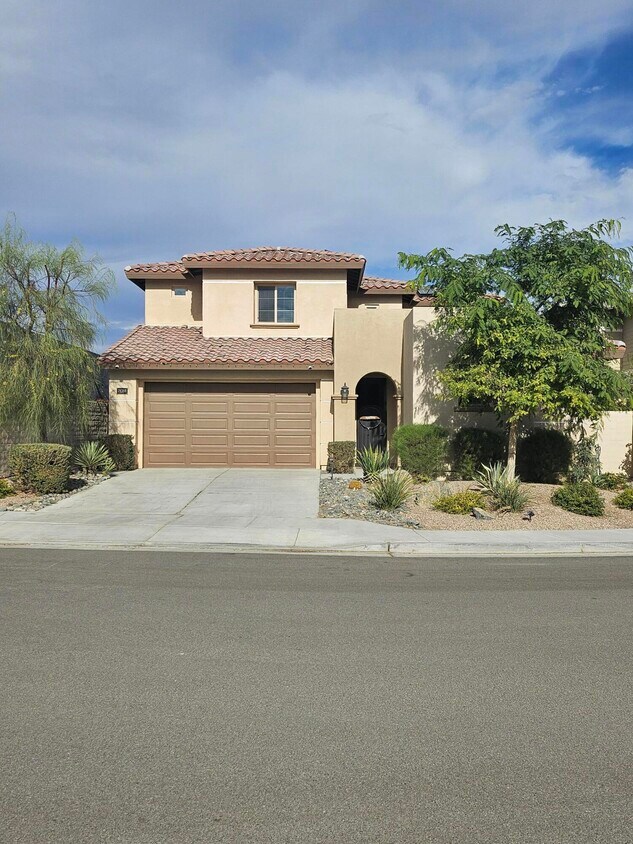 Foto principal - 74388 Xavier Ct