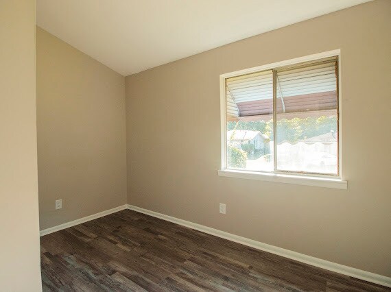 Foto del edificio - 1721 3rd Pl SW