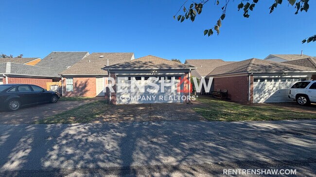 Foto del edificio - 6857 Century Oaks Dr