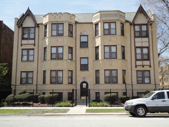 Primary Photo - 1919 E 86th St