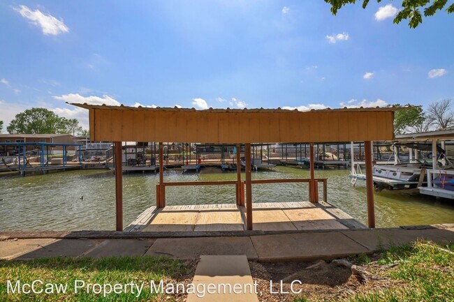 Foto del edificio - 2 br, 2 bath House - 6516 Blue Water Ct.