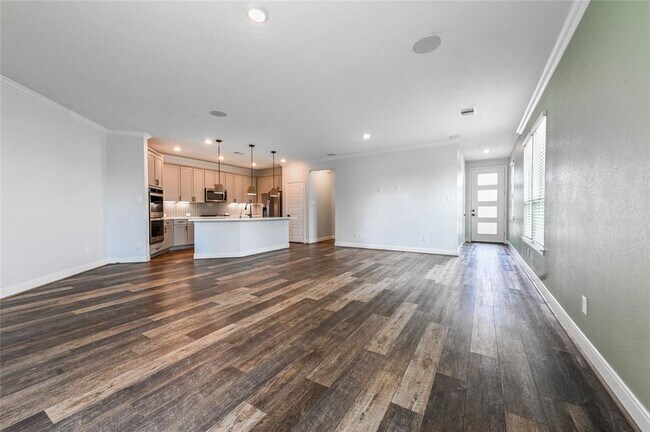 Foto del edificio - 703 Hardwood Grv Ct