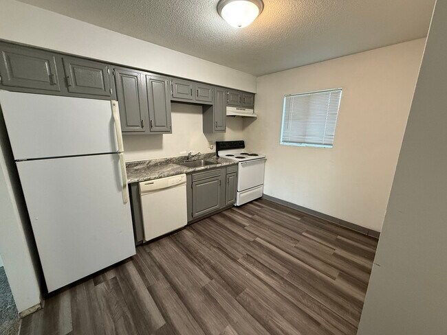 Foto del edificio - 5016 1st Ave NW