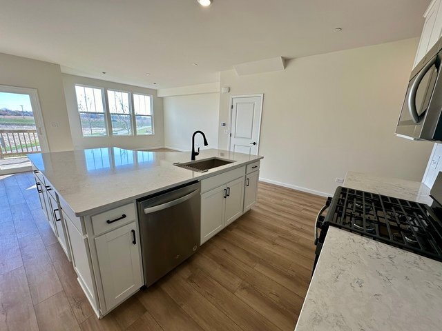 Foto del edificio - 5951 Hawkweed Dr