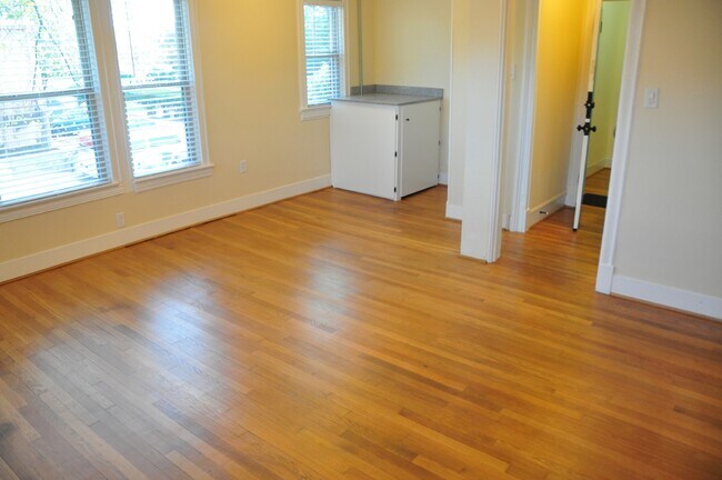 Foto del edificio - 5005 Chambers St