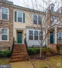 Building Photo - 216 Apricot St