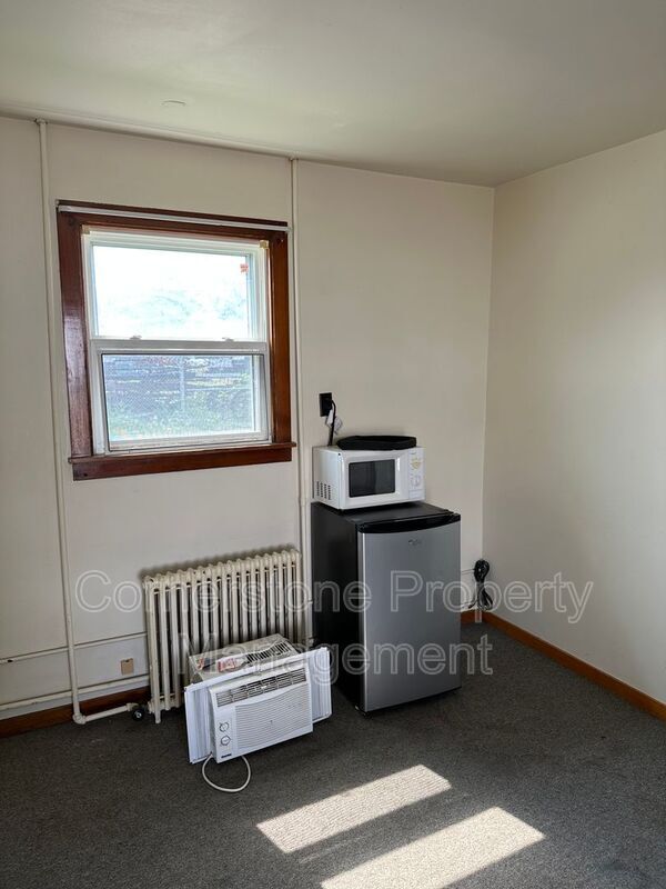 Foto del edificio - 1149 3rd Ave NW