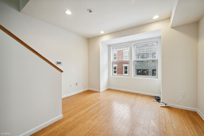 Building Photo - 3 br, 2 bath Duplex - 1741 N GRATZ ST Unit...