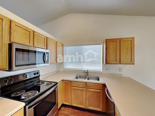 Foto del edificio - 6093 W Graceland Way