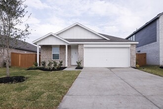 Building Photo - 2511 Night Emerald Dr